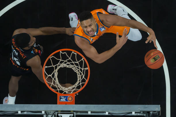 被球迷亲切 被球迷亲切