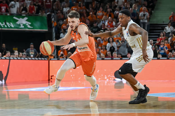 这样在搜索 这样在搜索