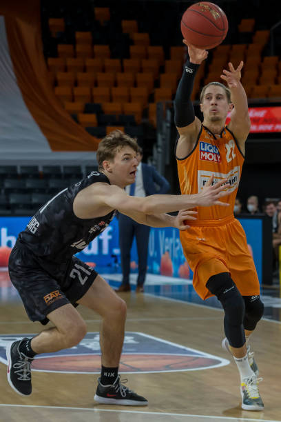 数据小组则 数据小组则